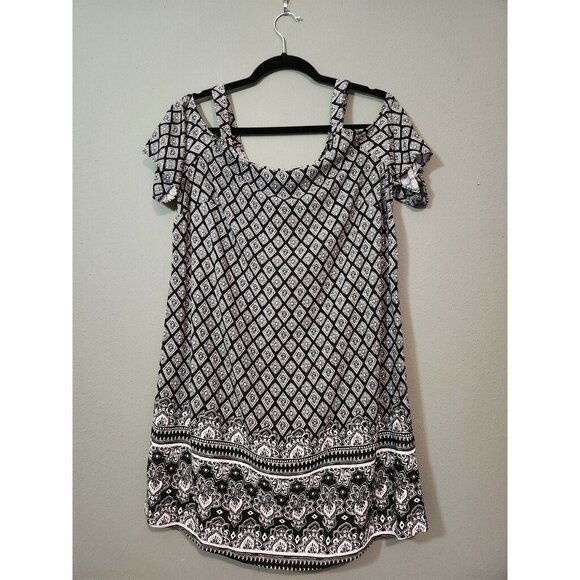 Papaya Big Girls Black and White Off Shoulder Flowy Smock Dress Size 12 - Picture 1 of 6